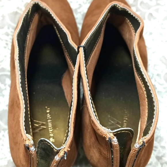Worthington Brown Suede Women Ankle Boots Size 7 M - Picture 9 of 17